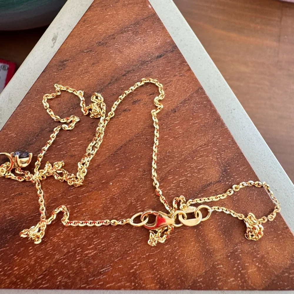 18k Gold Diamond Cut Cable Chain Necklace - 16” - Picture 2 of 6